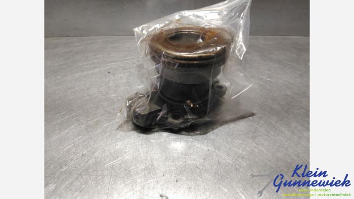 Gebruikte Koppeling Hulp Cilinder Opel Astra Prijs € 20,00 Margeregeling aangeboden door Klein Gunnewiek Autodemontage & Motorentechniek