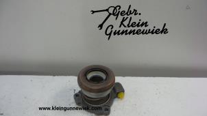 Gebruikte Koppeling Hulp Cilinder Opel Astra Prijs op aanvraag aangeboden door Gebr.Klein Gunnewiek Ho.BV