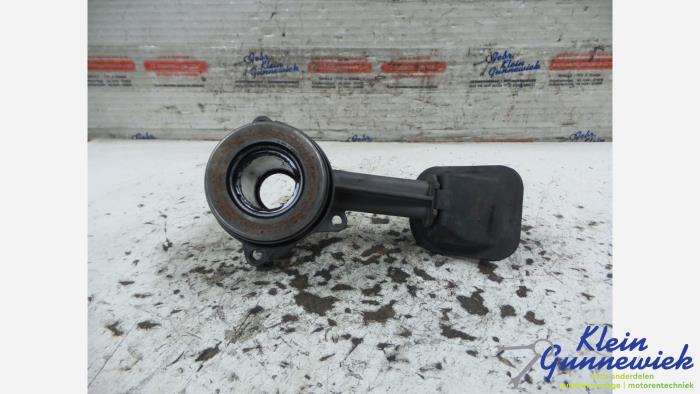 Gebruikte Koppeling Hulp Cilinder Ford Mondeo Prijs € 35,00 Margeregeling aangeboden door Klein Gunnewiek Autodemontage & Motorentechniek