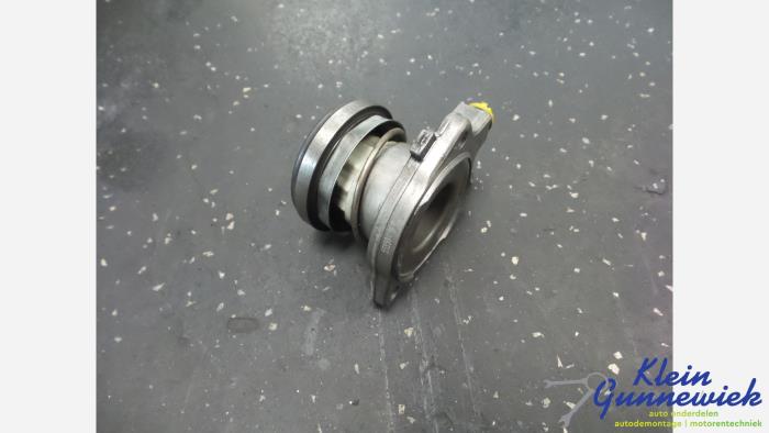 Gebruikte Koppeling Hulp Cilinder Opel Corsa Prijs € 22,00 Margeregeling aangeboden door Klein Gunnewiek Autodemontage & Motorentechniek