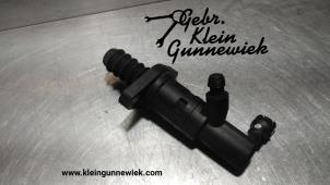 Gebruikte Koppeling Hulp Cilinder Volkswagen Caddy Prijs op aanvraag aangeboden door Gebr.Klein Gunnewiek Ho.BV