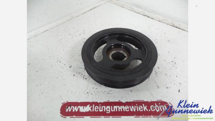 Gebruikte Poelie Krukas Opel Karl Prijs € 30,00 Margeregeling aangeboden door Klein Gunnewiek Autodemontage & Motorentechniek