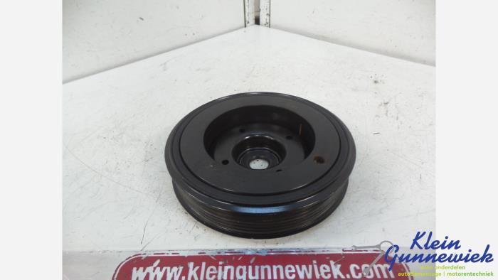 Gebruikte Krukas Poelie Audi A4 Prijs € 36,00 Margeregeling aangeboden door Klein Gunnewiek Autodemontage & Motorentechniek