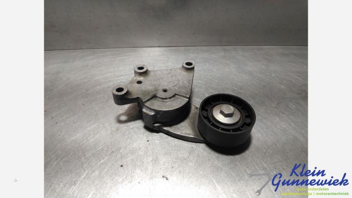 Gebruikte Spanrol Multiriem Ford Focus Prijs € 29,00 Margeregeling aangeboden door Klein Gunnewiek Autodemontage & Motorentechniek
