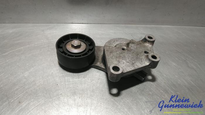Gebruikte Spanrol Multiriem Ford C-Max Prijs € 35,00 Margeregeling aangeboden door Klein Gunnewiek Autodemontage & Motorentechniek