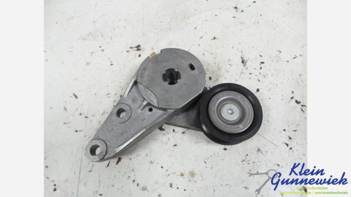 Gebruikte Spanrol Multiriem Ford Kuga Prijs € 15,00 Margeregeling aangeboden door Klein Gunnewiek Autodemontage & Motorentechniek