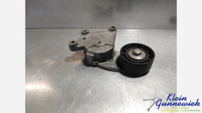 Gebruikte Spanrol Multiriem Ford Fiesta Prijs € 29,00 Margeregeling aangeboden door Klein Gunnewiek Autodemontage & Motorentechniek