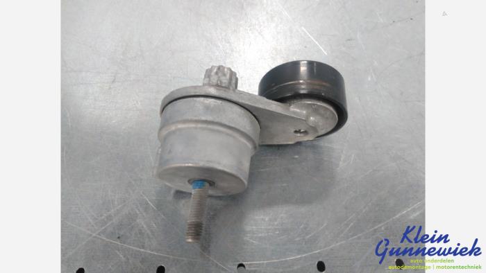 Gebruikte Spanrol Multiriem Opel Insignia Prijs € 24,00 Margeregeling aangeboden door Klein Gunnewiek Autodemontage & Motorentechniek