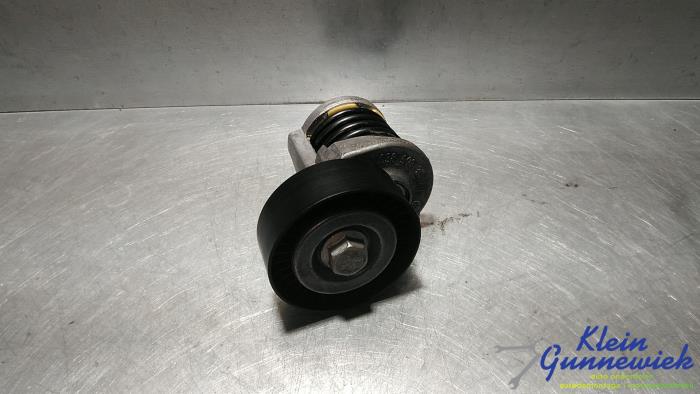 Gebruikte Spanrol Multiriem Skoda Fabia Prijs € 19,00 Margeregeling aangeboden door Klein Gunnewiek Autodemontage & Motorentechniek