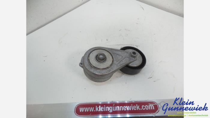 Gebruikte Spanrol Multiriem Volkswagen Transporter Prijs € 20,00 Margeregeling aangeboden door Klein Gunnewiek Autodemontage & Motorentechniek