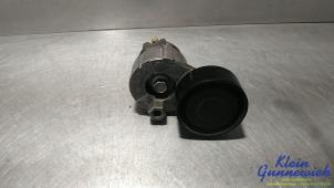 Gebruikte Spanrol Multiriem Renault Kangoo Prijs op aanvraag aangeboden door Klein Gunnewiek Autodemontage & Motorentechniek