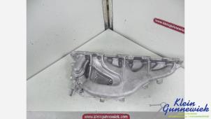 Gebruikte Inlaatspruitstuk Mercedes Vito Prijs € 75,00 Margeregeling aangeboden door Klein Gunnewiek Autodemontage & Motorentechniek