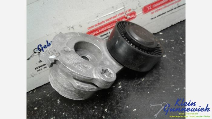 Gebruikte Spanrol Multiriem Audi A7 Prijs € 25,00 Margeregeling aangeboden door Klein Gunnewiek Autodemontage & Motorentechniek