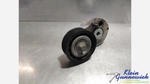 Gebruikte Spanrol Multiriem Opel Antara Prijs op aanvraag aangeboden door Klein Gunnewiek Autodemontage & Motorentechniek