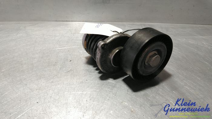 Gebruikte Spanrol Multiriem Audi A4 Prijs € 19,00 Margeregeling aangeboden door Klein Gunnewiek Autodemontage & Motorentechniek