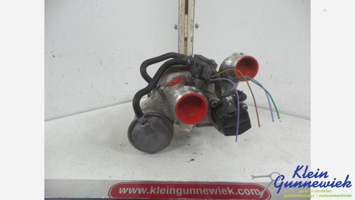 Gebruikte Turbo Opel Insignia Prijs € 297,00 Margeregeling aangeboden door Klein Gunnewiek Autodemontage & Motorentechniek