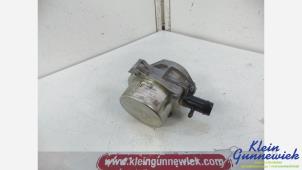 Gebruikte Vacuumpomp Rembekrachtiging Mercedes Citan Prijs op aanvraag aangeboden door Klein Gunnewiek Autodemontage & Motorentechniek