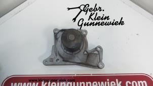 Gebruikte Waterpomp Renault Kadjar Prijs op aanvraag aangeboden door Gebr.Klein Gunnewiek Ho.BV