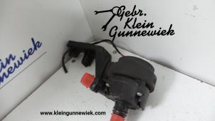Gebruikte Waterpomp BMW 7-Serie Prijs op aanvraag aangeboden door Gebr.Klein Gunnewiek Ho.BV