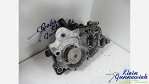 Gebruikte Waterpomp Volkswagen Tiguan Prijs € 40,00 Margeregeling aangeboden door Klein Gunnewiek Autodemontage & Motorentechniek