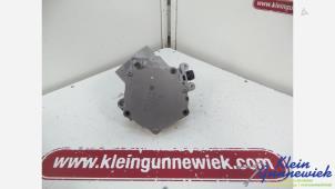 Gebruikte Vacuumpomp Rembekrachtiging Volkswagen Passat Prijs € 75,00 Margeregeling aangeboden door Klein Gunnewiek Autodemontage & Motorentechniek