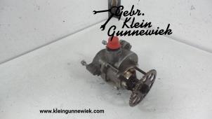 Gebruikte Vacuumpomp Rembekrachtiging BMW 5-Serie Prijs op aanvraag aangeboden door Gebr.Klein Gunnewiek Ho.BV