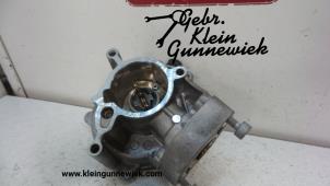Gebruikte Vacuumpomp Rembekrachtiging Volkswagen Golf Prijs € 75,00 Margeregeling aangeboden door Gebr.Klein Gunnewiek Ho.BV