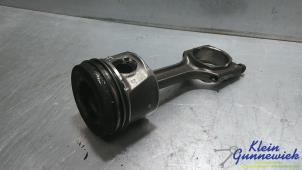 Gebruikte Zuiger Opel Astra Prijs op aanvraag aangeboden door Klein Gunnewiek Autodemontage & Motorentechniek