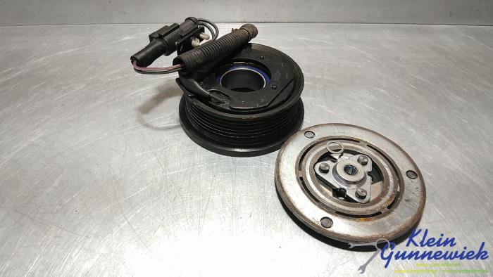 Gebruikte Airco deel (div) Ford Fiesta Prijs € 20,00 Margeregeling aangeboden door Klein Gunnewiek Autodemontage & Motorentechniek