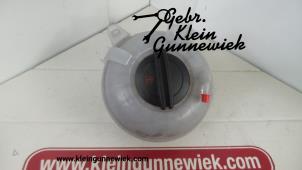 Gebruikte Koelwater Reservoir Volkswagen Passat Prijs € 15,00 Margeregeling aangeboden door Gebr.Klein Gunnewiek Ho.BV