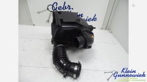 Gebruikte Luchtfilterhuis Renault Captur Prijs € 45,00 Margeregeling aangeboden door Klein Gunnewiek Autodemontage & Motorentechniek