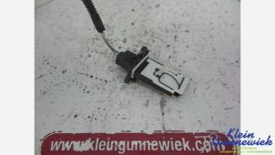 Gebruikte Luchthoeveelheidsmeter Renault Trafic Prijs € 50,00 Margeregeling aangeboden door Klein Gunnewiek Autodemontage & Motorentechniek