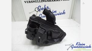 Gebruikte Luchtfilterhuis Renault Clio Prijs € 45,00 Margeregeling aangeboden door Klein Gunnewiek Autodemontage & Motorentechniek