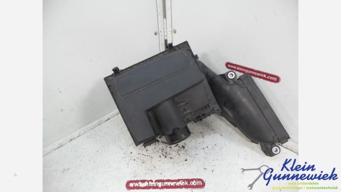 Gebruikte Luchtfilterhuis Ford Mondeo Prijs € 100,00 Margeregeling aangeboden door Klein Gunnewiek Autodemontage & Motorentechniek