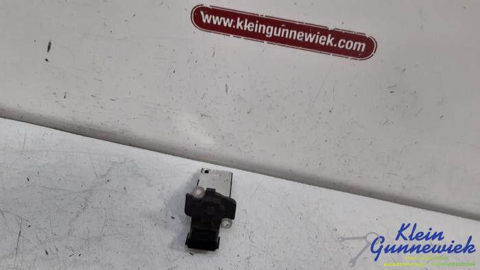 Gebruikte Luchthoeveelheidsmeter Opel Karl Prijs € 20,00 Margeregeling aangeboden door Klein Gunnewiek Autodemontage & Motorentechniek
