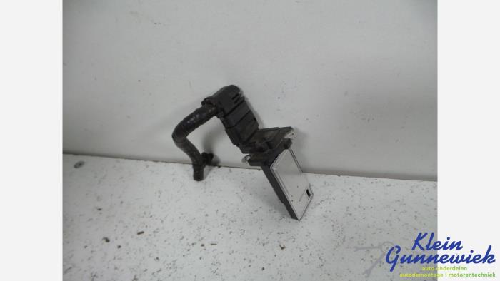 Gebruikte Luchthoeveelheidsmeter Opel Karl Prijs € 20,00 Margeregeling aangeboden door Klein Gunnewiek Autodemontage & Motorentechniek