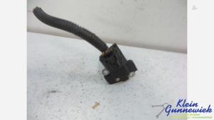 Gebruikte Luchthoeveelheidsmeter Opel Antara Prijs € 25,00 Margeregeling aangeboden door Klein Gunnewiek Autodemontage & Motorentechniek