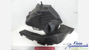 Gebruikte Luchtfilterhuis Volkswagen Phaeton Prijs € 75,00 Margeregeling aangeboden door Klein Gunnewiek Autodemontage & Motorentechniek