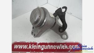 Gebruikte Motorrubber Ford Mondeo Prijs € 65,00 Margeregeling aangeboden door Klein Gunnewiek Autodemontage & Motorentechniek