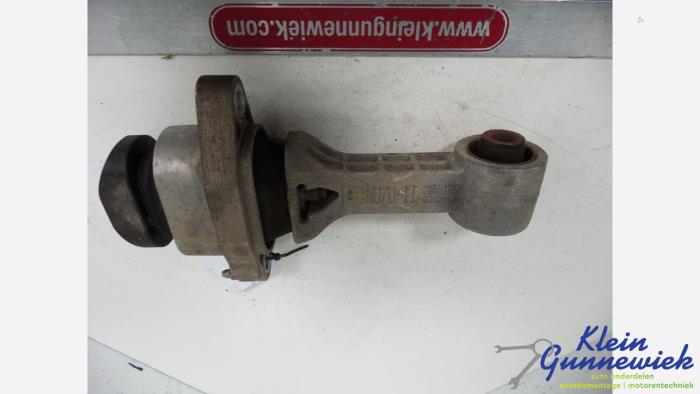 Gebruikte Motorrubber Hyundai I40 Prijs € 29,00 Margeregeling aangeboden door Klein Gunnewiek Autodemontage & Motorentechniek