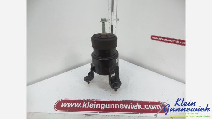 Gebruikte Motorsteun Lexus RX 300 Prijs € 87,00 Margeregeling aangeboden door Klein Gunnewiek Autodemontage & Motorentechniek