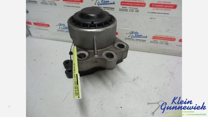 Gebruikte Motorrubber Ford Transit Custom Prijs € 30,00 Margeregeling aangeboden door Klein Gunnewiek Autodemontage & Motorentechniek