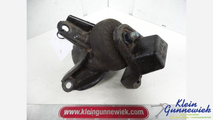 Gebruikte Motorrubber Hyundai I40 Prijs € 35,00 Margeregeling aangeboden door Klein Gunnewiek Autodemontage & Motorentechniek