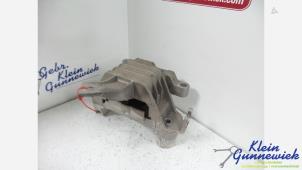 Gebruikte Motorsteun Opel Ampera Prijs € 25,00 Margeregeling aangeboden door Klein Gunnewiek Autodemontage & Motorentechniek