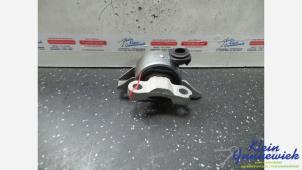 Gebruikte Motorsteun Opel Adam Prijs € 20,00 Margeregeling aangeboden door Klein Gunnewiek Autodemontage & Motorentechniek