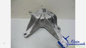 Gebruikte Motorrubber Opel Cascada Prijs € 25,00 Margeregeling aangeboden door Klein Gunnewiek Autodemontage & Motorentechniek