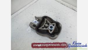 Gebruikte Motorrubber Ford Mondeo Prijs € 25,00 Margeregeling aangeboden door Klein Gunnewiek Autodemontage & Motorentechniek