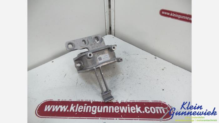 Gebruikte Motorsteun Volkswagen E-Golf Prijs € 24,00 Margeregeling aangeboden door Klein Gunnewiek Autodemontage & Motorentechniek