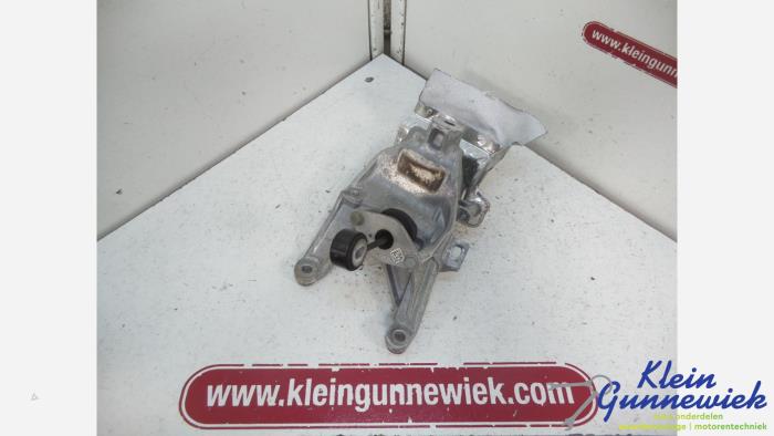 Gebruikte Motorrubber Audi A4 Prijs € 20,00 Margeregeling aangeboden door Klein Gunnewiek Autodemontage & Motorentechniek