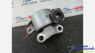 Gebruikte Motorsteun Opel Corsa Prijs € 20,00 Margeregeling aangeboden door Klein Gunnewiek Autodemontage & Motorentechniek